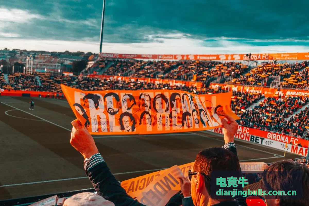 电竞牛资讯：多支战队提交转会申请